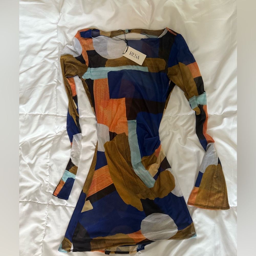 resa BNWT Mia Mini Dress in Deco - Picture 3 of 6